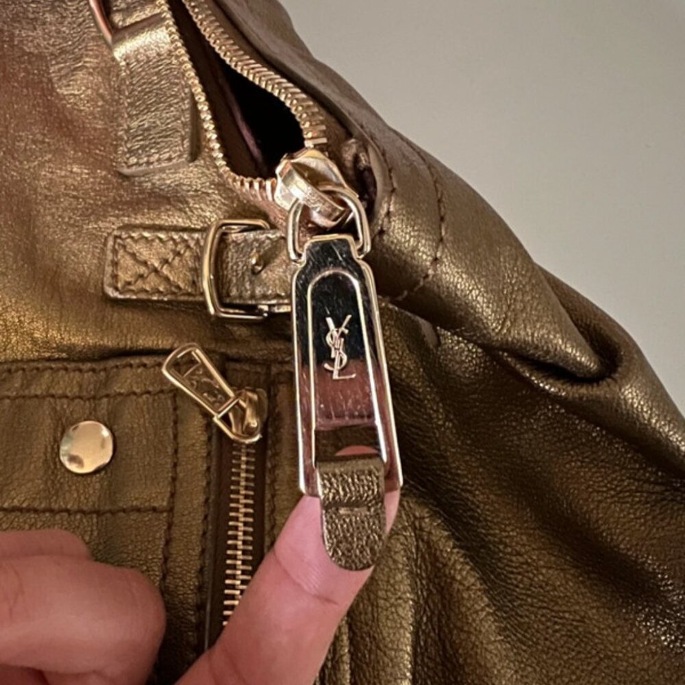 ✨ YSL Downtown Bag in Gold Goatskin Leather Excellent Condition + Dustbag & Auth - Picture 3 of 14
